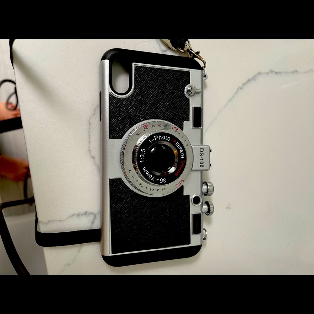 iPhone XS Max case Emily in Paris